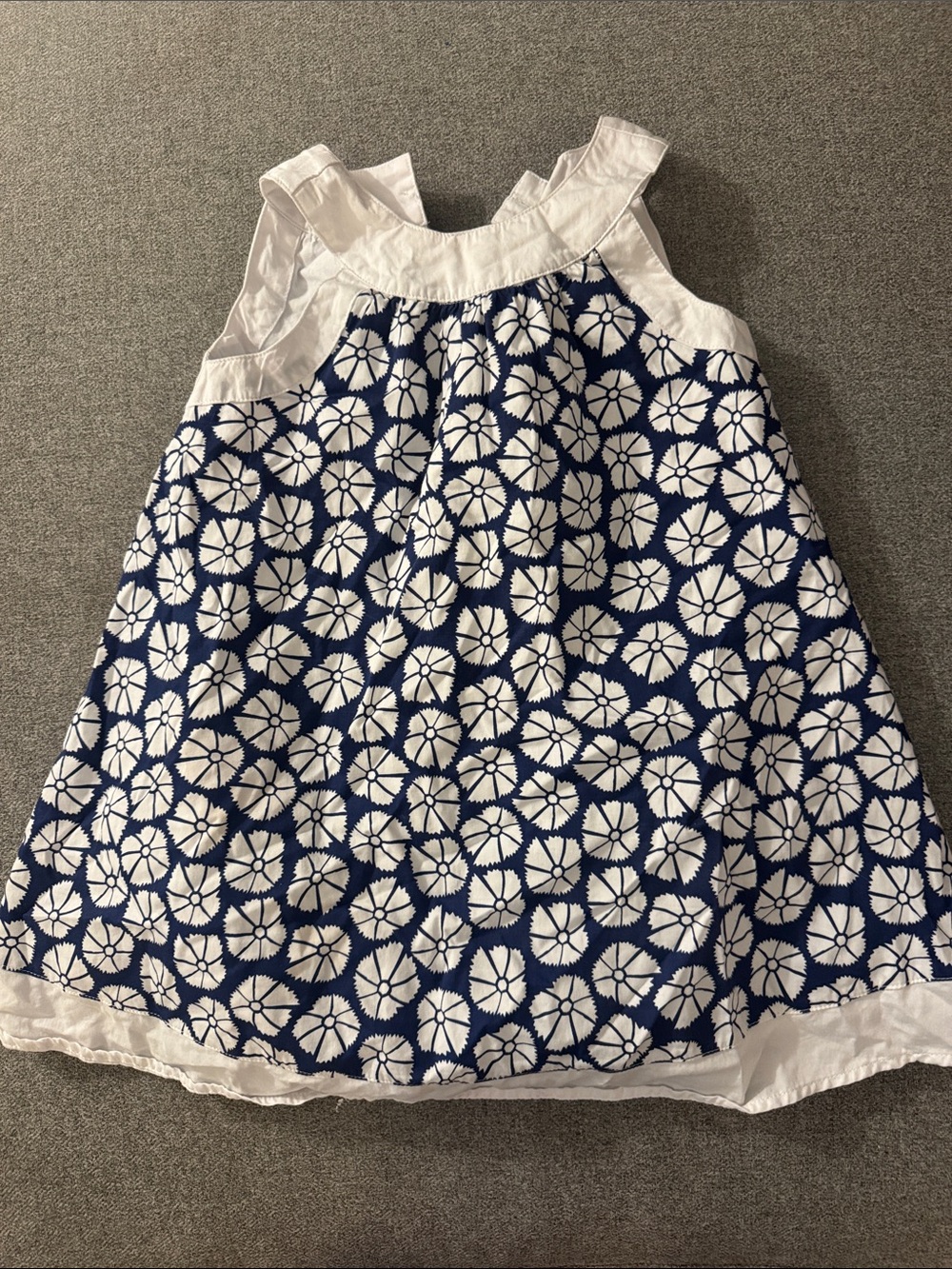 3/$15- Navy and White Floral Cutout Dress
